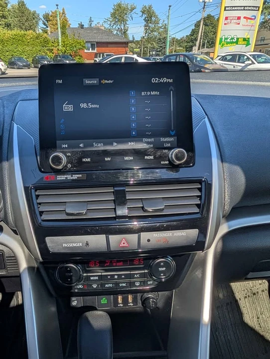 2024 Mitsubishi Eclipse Cross - Image 11 of 17