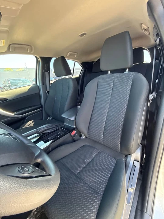 2024 Mitsubishi Eclipse Cross - Image 2 of 8