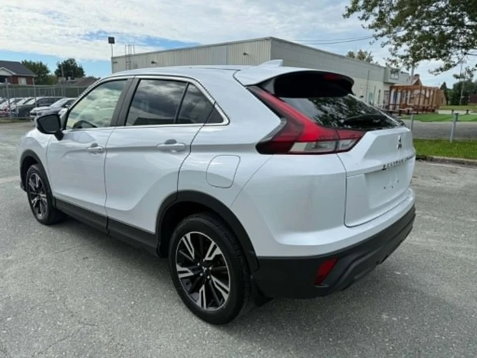 2024 Mitsubishi Eclipse Cross - Image 3 of 10