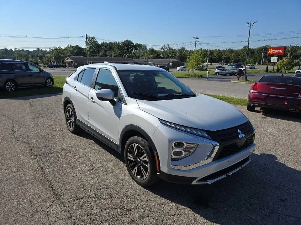 2024 Mitsubishi Eclipse Cross - Image 3 of 19