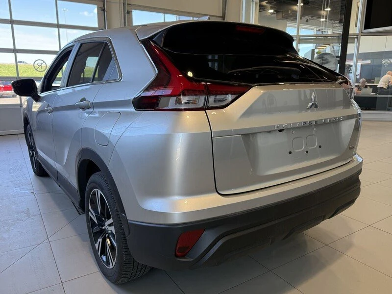 2024 Mitsubishi Eclipse Cross - Image 3 of 13