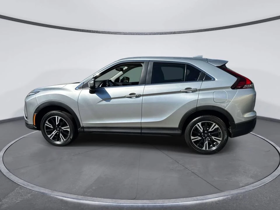 2024 Mitsubishi Eclipse Cross - Image 2 of 16