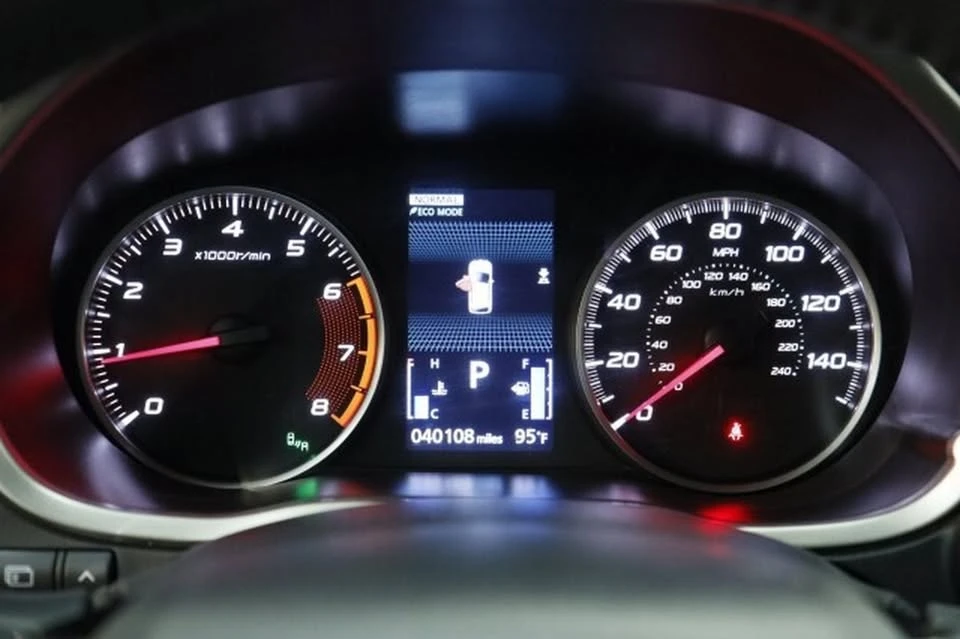 2024 Mitsubishi Eclipse Cross - Image 10 of 20