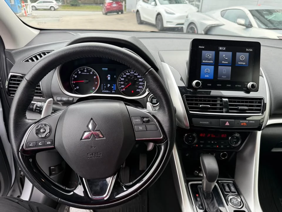 2024 Mitsubishi Eclipse Cross - Image 7 of 11