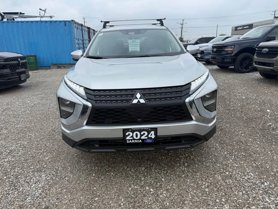 2024 Mitsubishi Eclipse Cross - Image 2 of 17