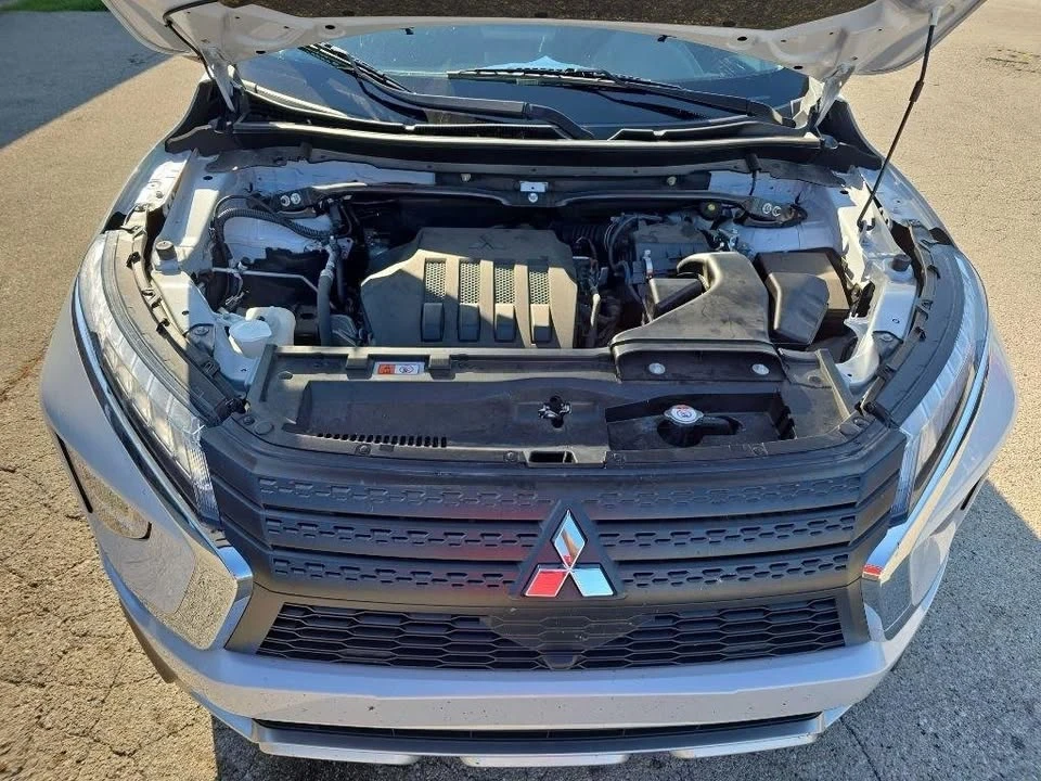 2024 Mitsubishi Eclipse Cross - Image 15 of 19