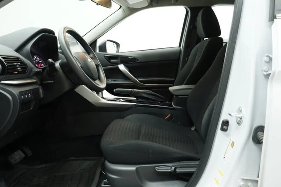2024 Mitsubishi Eclipse Cross - Image 7 of 20