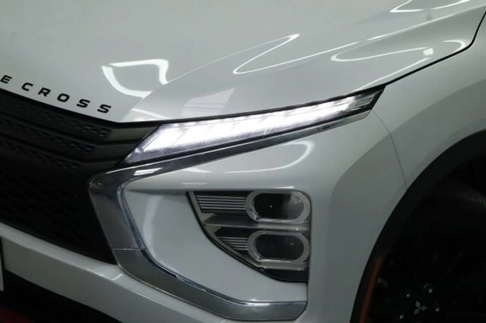 2024 Mitsubishi Eclipse Cross - Image 2 of 20