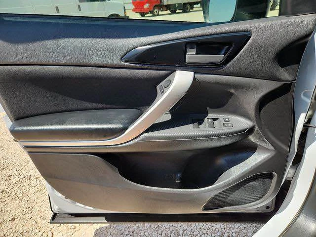2024 Mitsubishi Eclipse Cross - Image 9 of 19