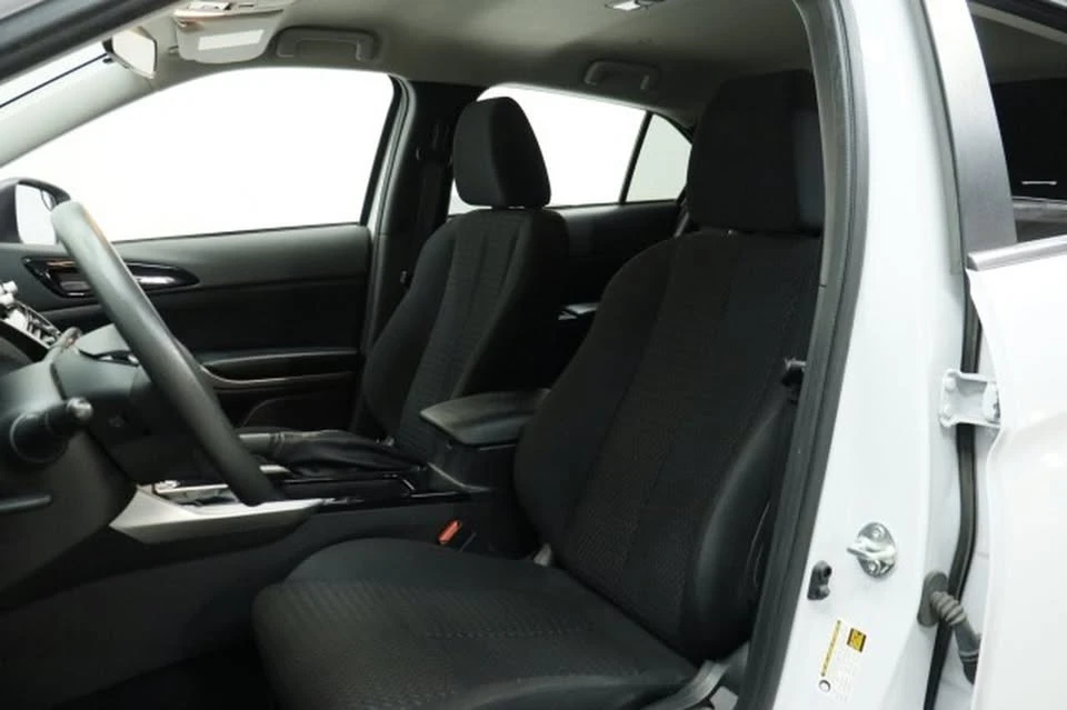 2024 Mitsubishi Eclipse Cross - Image 8 of 20