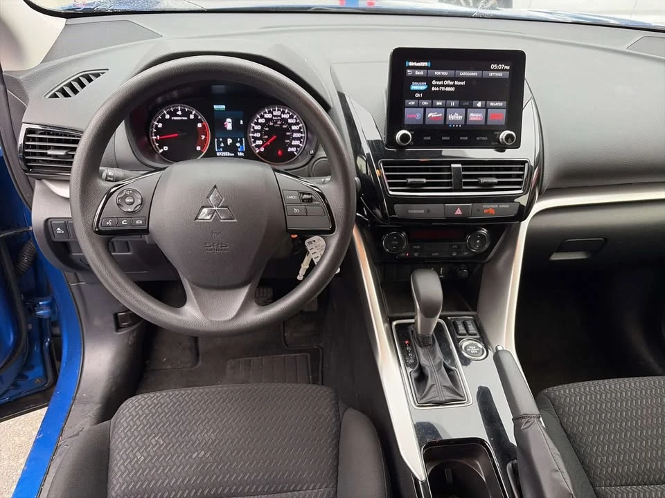 2024 Mitsubishi Eclipse Cross - Image 10 of 15