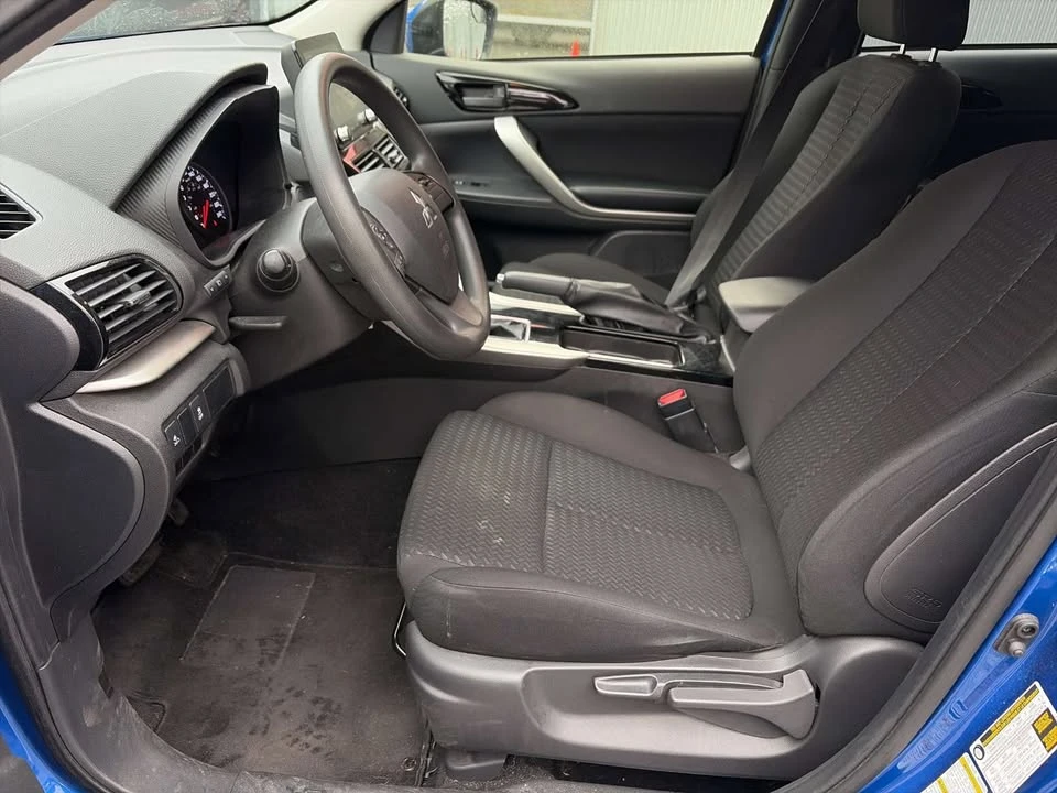 2024 Mitsubishi Eclipse Cross - Image 9 of 15
