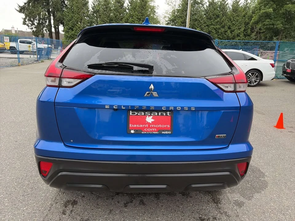 2024 Mitsubishi Eclipse Cross - Image 4 of 15