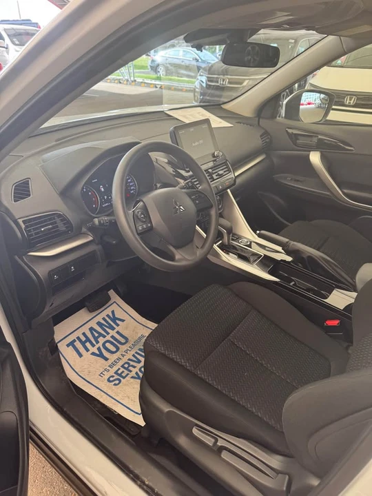2024 Mitsubishi Eclipse Cross - Image 2 of 6