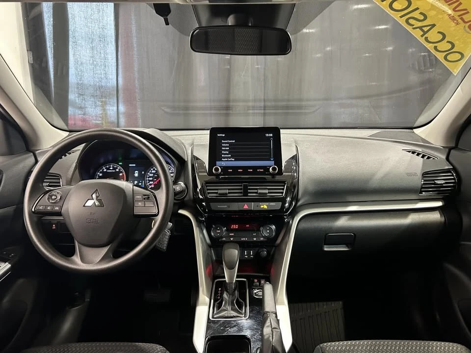 2024 Mitsubishi Eclipse Cross - Image 3 of 20