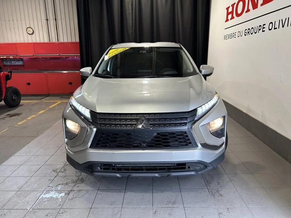 2024 Mitsubishi Eclipse Cross - Image 2 of 20