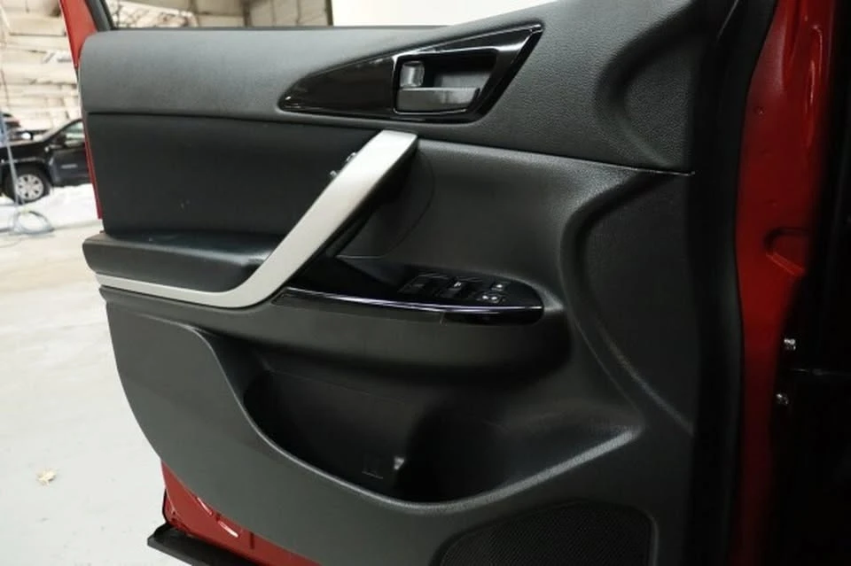 2024 Mitsubishi Eclipse Cross - Image 19 of 20