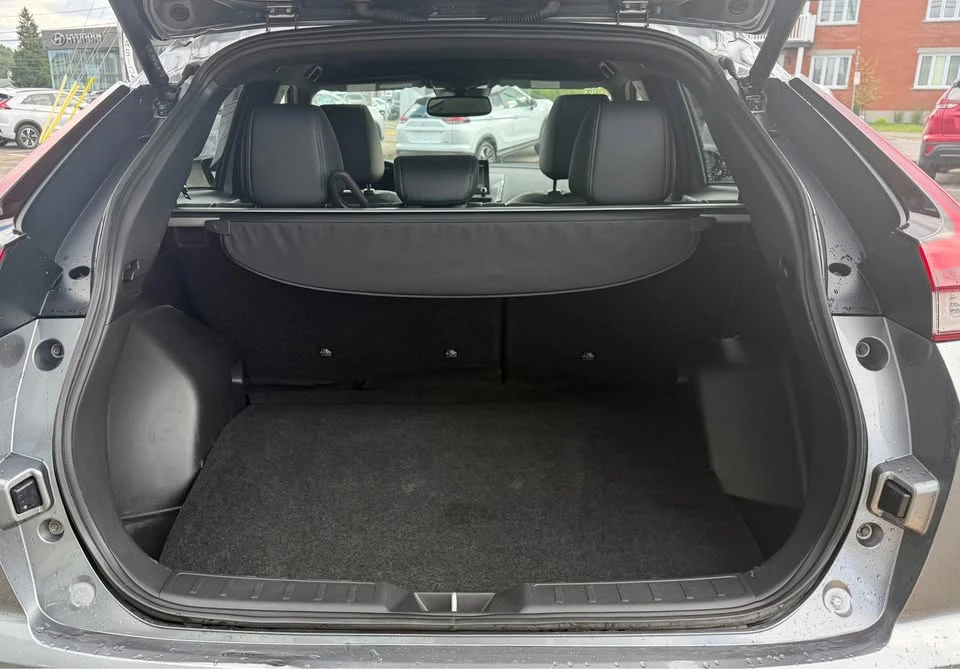 2024 Mitsubishi Eclipse Cross - Image 17 of 18