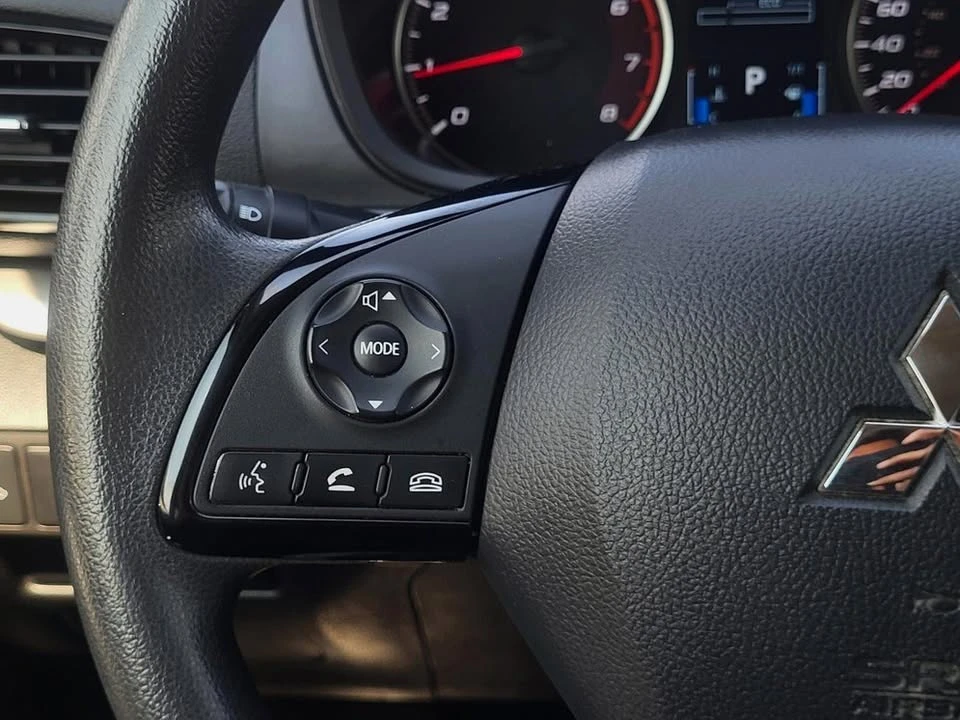 2024 Mitsubishi Eclipse Cross - Image 10 of 10