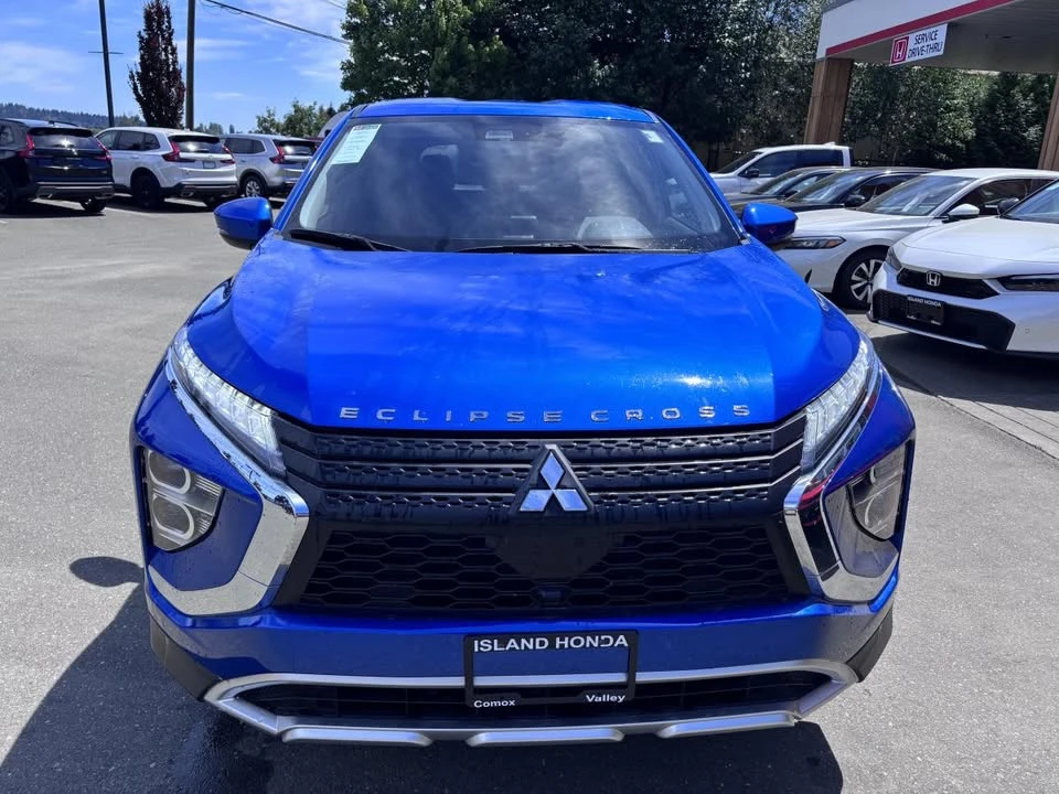 2024 Mitsubishi Eclipse Cross - Image 2 of 10