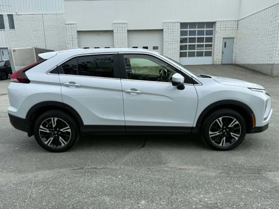 2024 Mitsubishi Eclipse Cross - Image 6 of 10