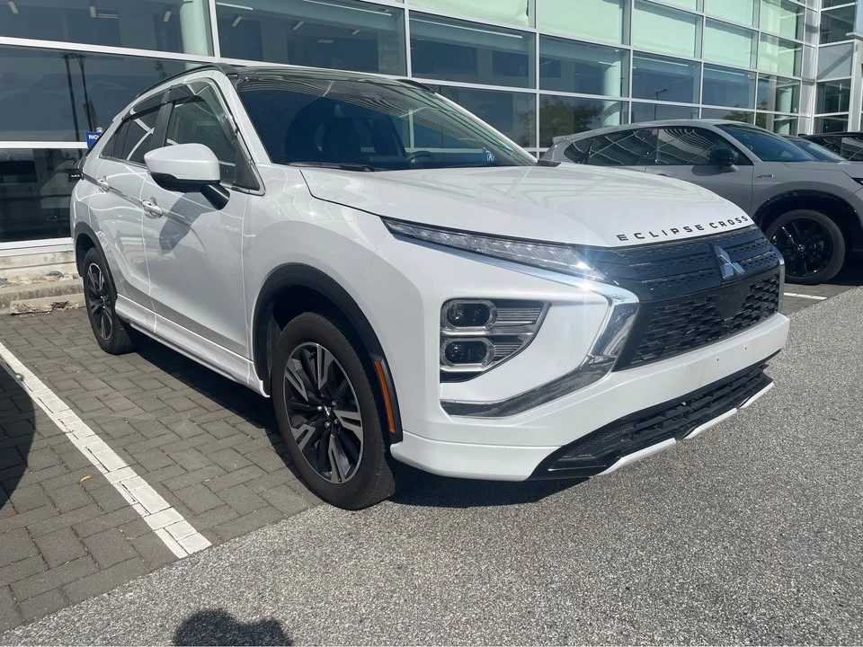2024 Mitsubishi Eclipse Cross - Image 2 of 13