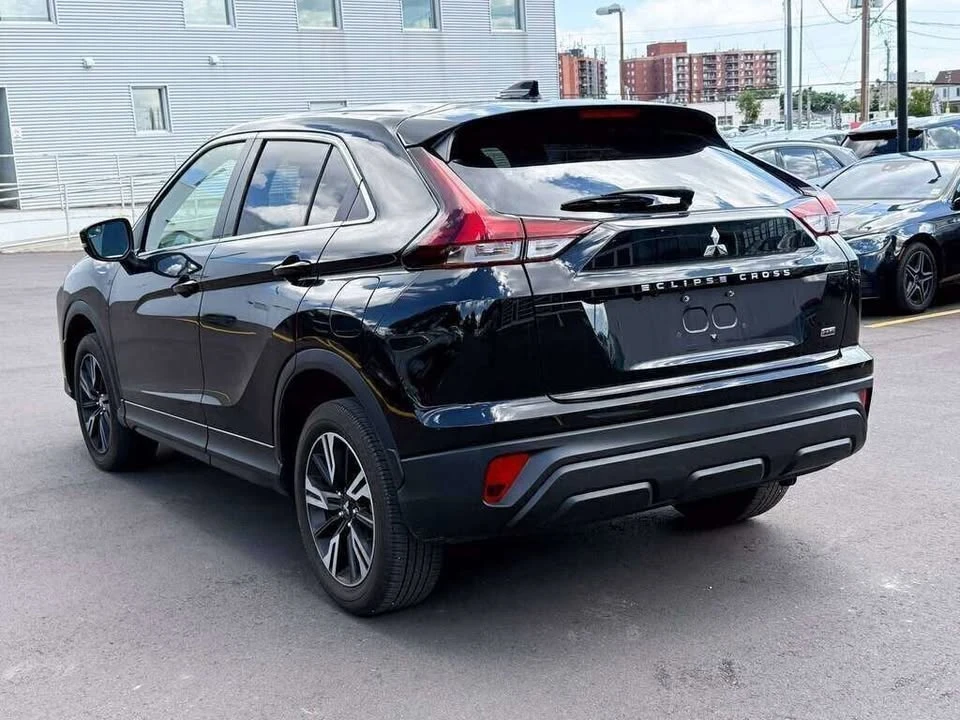 2024 Mitsubishi Eclipse Cross - Image 4 of 9