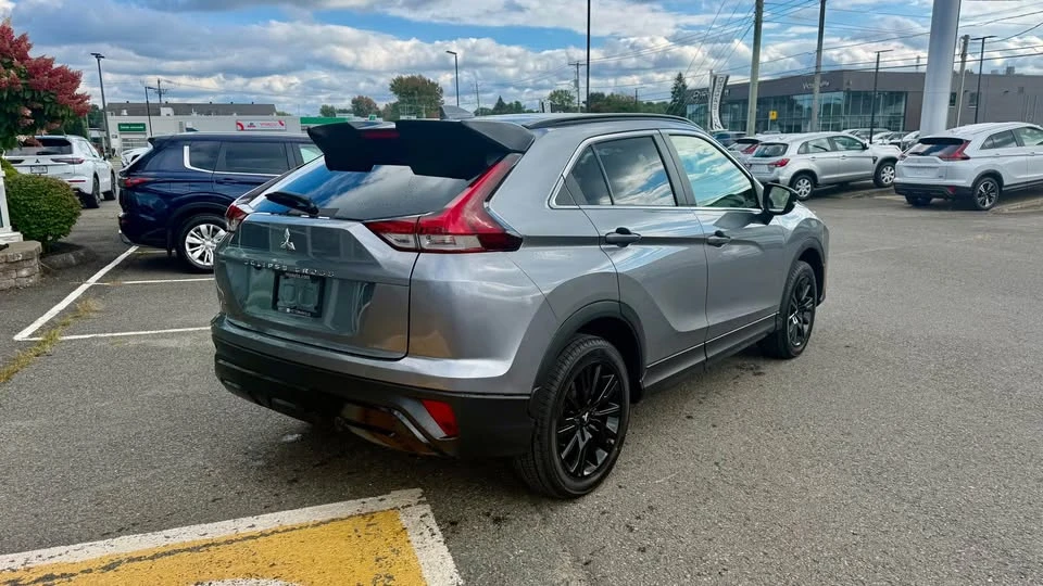2024 Mitsubishi Eclipse Cross - Image 3 of 18