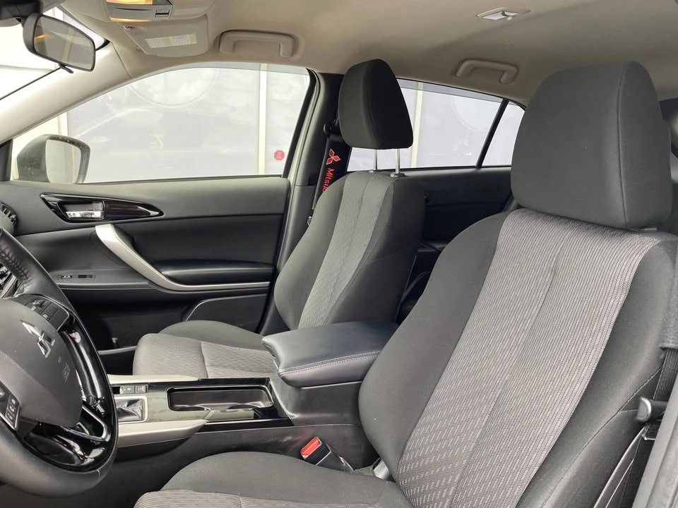 2024 Mitsubishi Eclipse Cross - Image 7 of 9