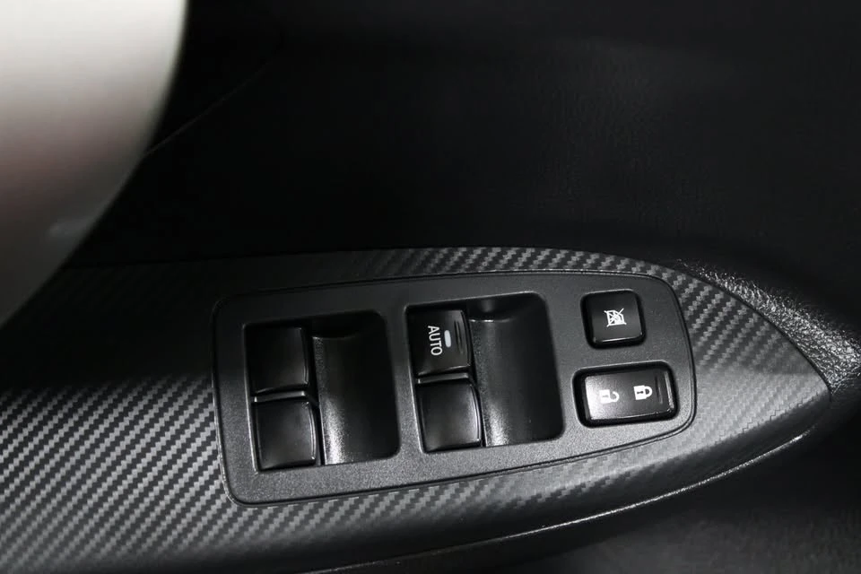 2024 Mitsubishi Eclipse Cross - Image 4 of 20