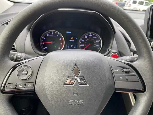 2024 Mitsubishi Eclipse Cross - Image 13 of 16