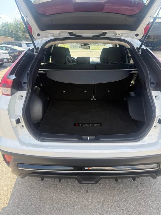 2024 Mitsubishi Eclipse Cross - Image 10 of 10