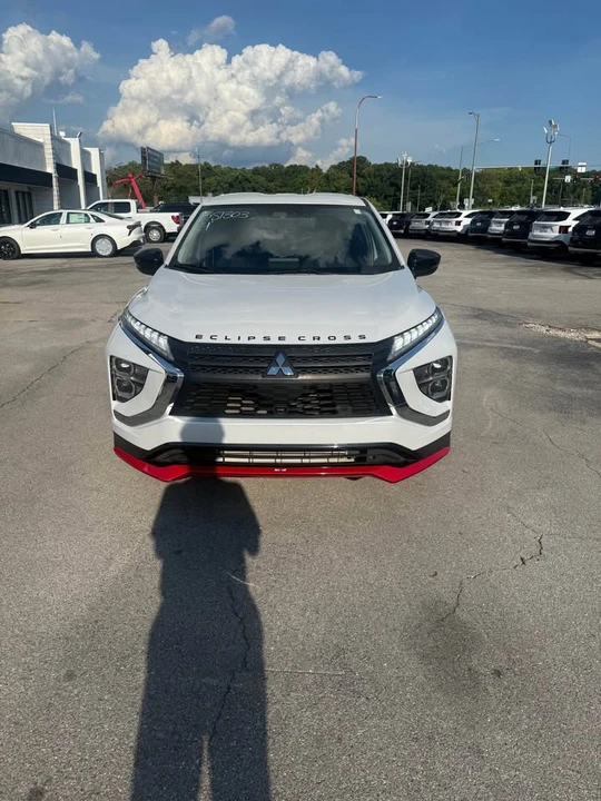 2024 Mitsubishi Eclipse Cross - Image 4 of 10