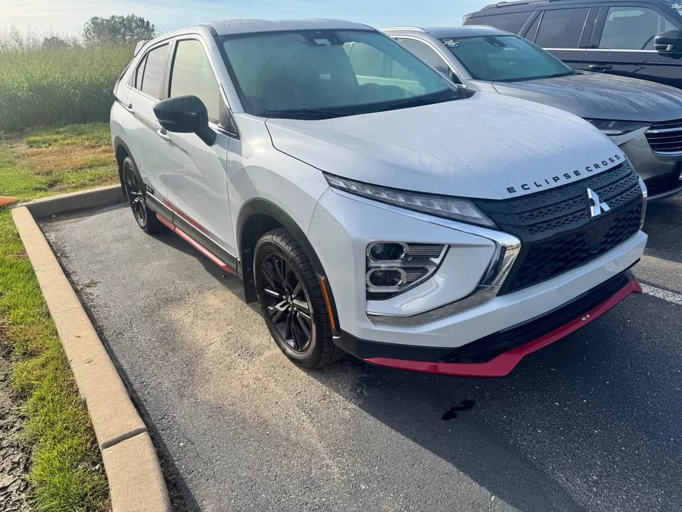 2024 Mitsubishi Eclipse Cross - Image 3 of 5