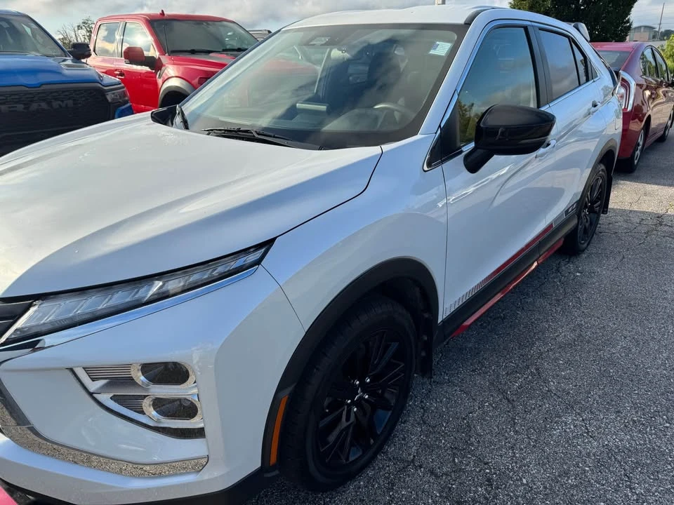 2024 Mitsubishi Eclipse Cross - Image 2 of 6