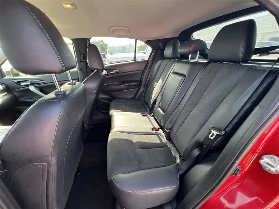 2024 Mitsubishi Eclipse Cross - Image 16 of 19