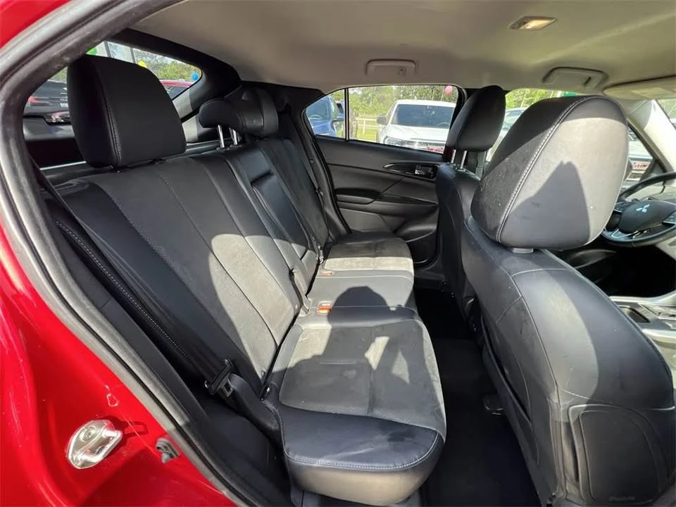 2024 Mitsubishi Eclipse Cross - Image 17 of 19