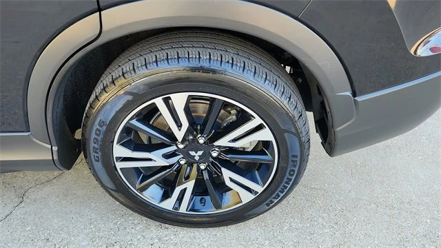 2024 Mitsubishi Eclipse Cross - Image 9 of 20