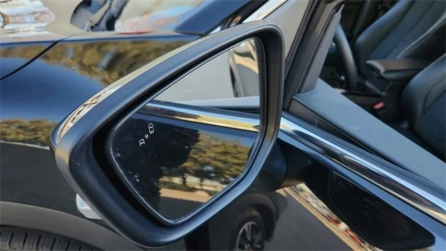 2024 Mitsubishi Eclipse Cross - Image 17 of 20