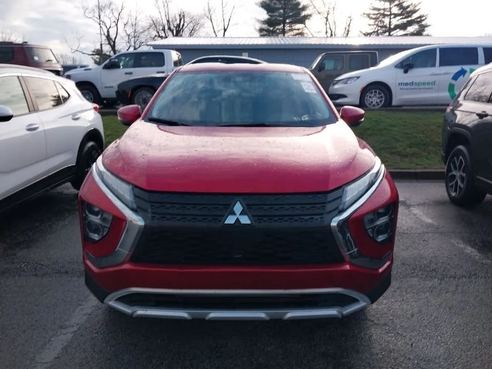 2024 Mitsubishi - Image 2 of 2