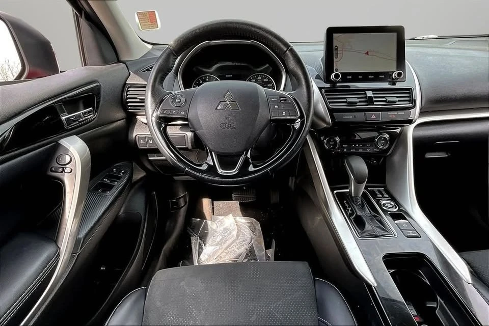 2024 Mitsubishi Eclipse Cross - Image 8 of 10