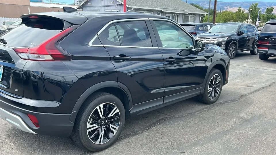 2024 Mitsubishi Eclipse Cross - Image 5 of 20