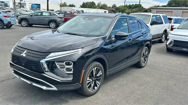 2024 Mitsubishi Eclipse Cross SE 4WD