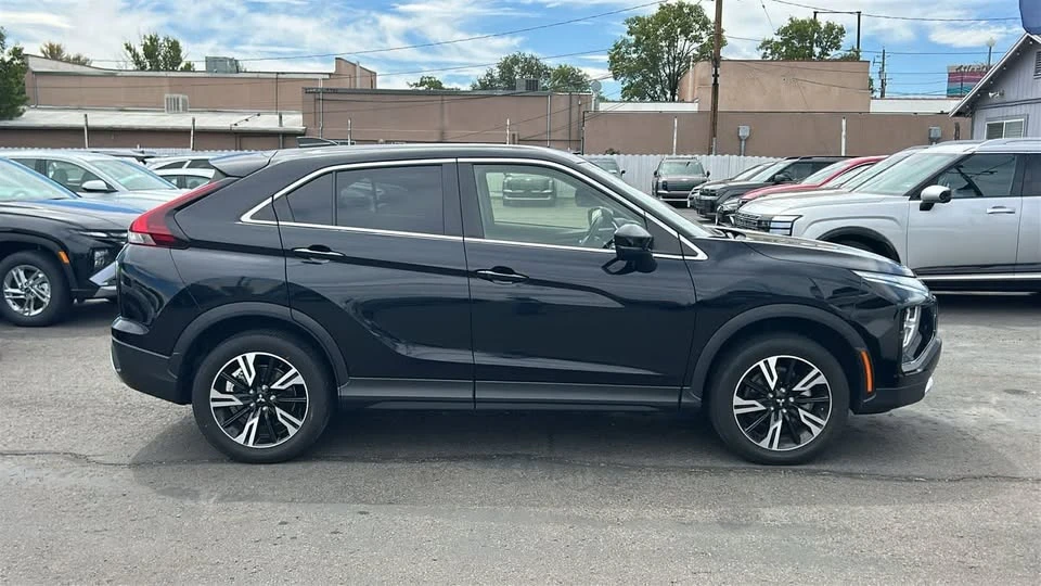 2024 Mitsubishi Eclipse Cross - Image 4 of 20