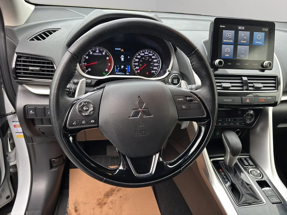2024 Mitsubishi Eclipse Cross - Image 10 of 17