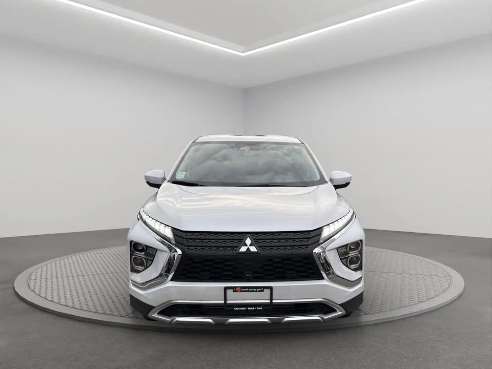 2024 Mitsubishi Eclipse Cross - Image 2 of 17