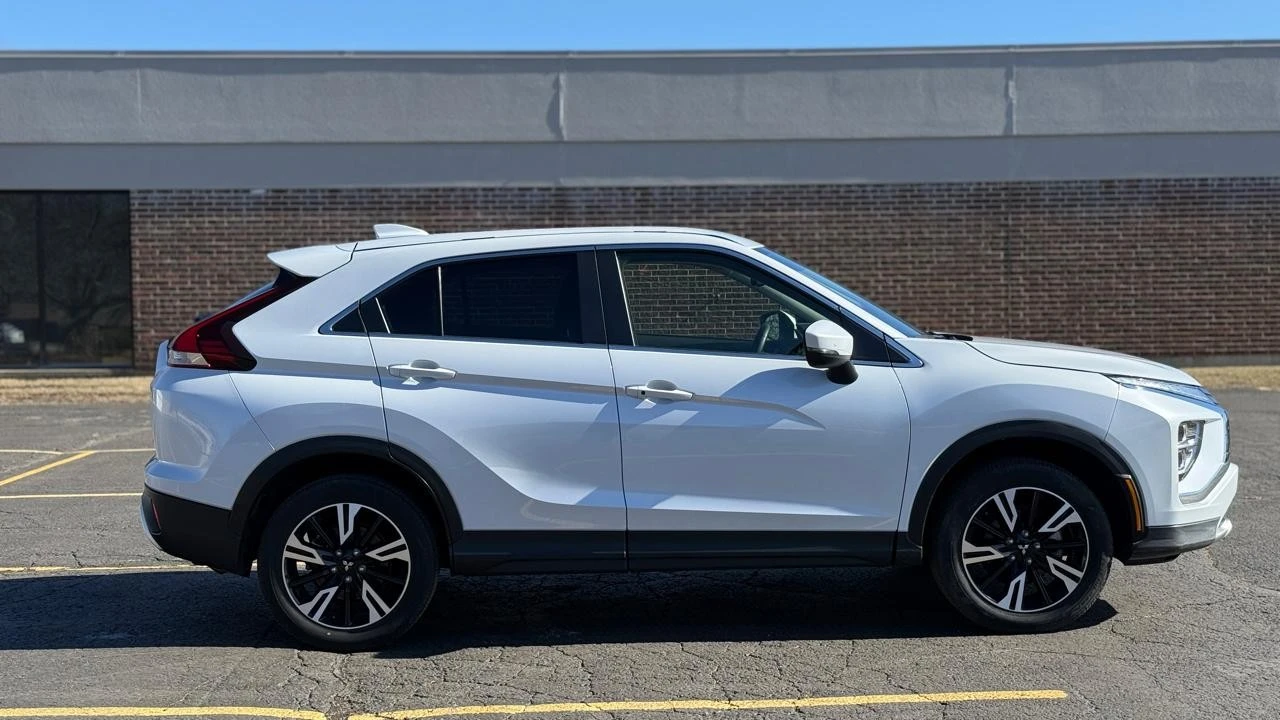 2024 Mitsubishi Eclipse Cross - Image 8 of 21