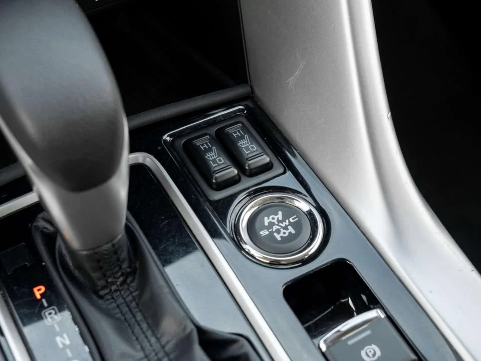 2024 Mitsubishi Eclipse Cross - Image 16 of 20