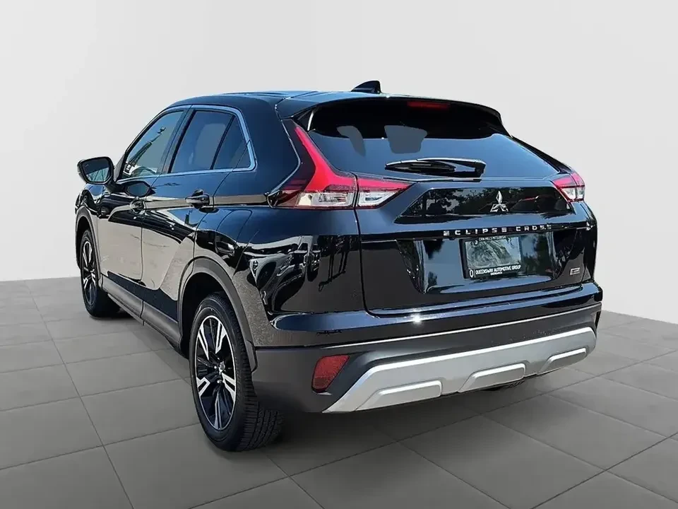 2024 Mitsubishi Eclipse Cross - Image 3 of 11