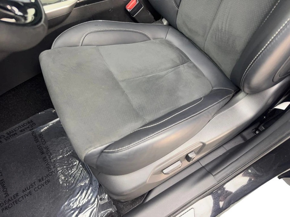 2024 Mitsubishi Eclipse Cross - Image 28 of 31